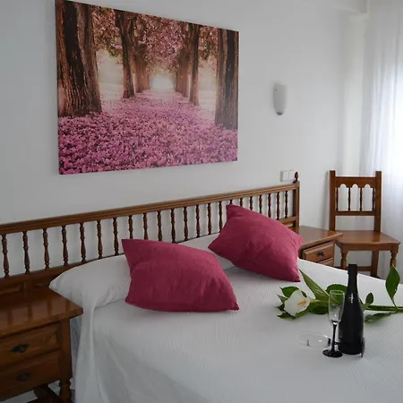 Pereirina Guest house Cee