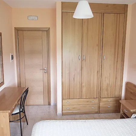 Pereirina Pensionat 2*