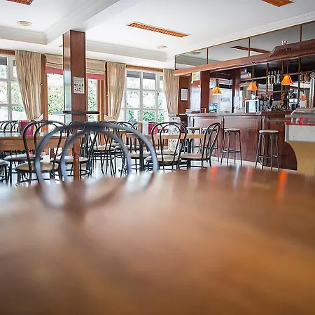 Pereirina Vendégház Cee