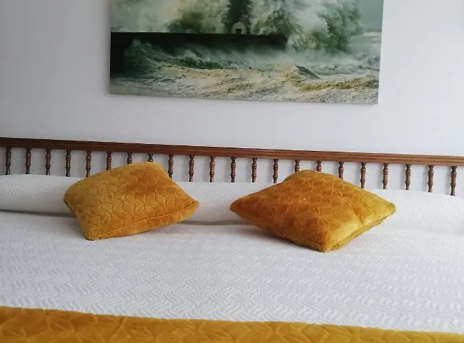 Pereirina Konukevi 2*